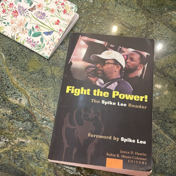 Fight the Power 💥 - Picture 5 of 8